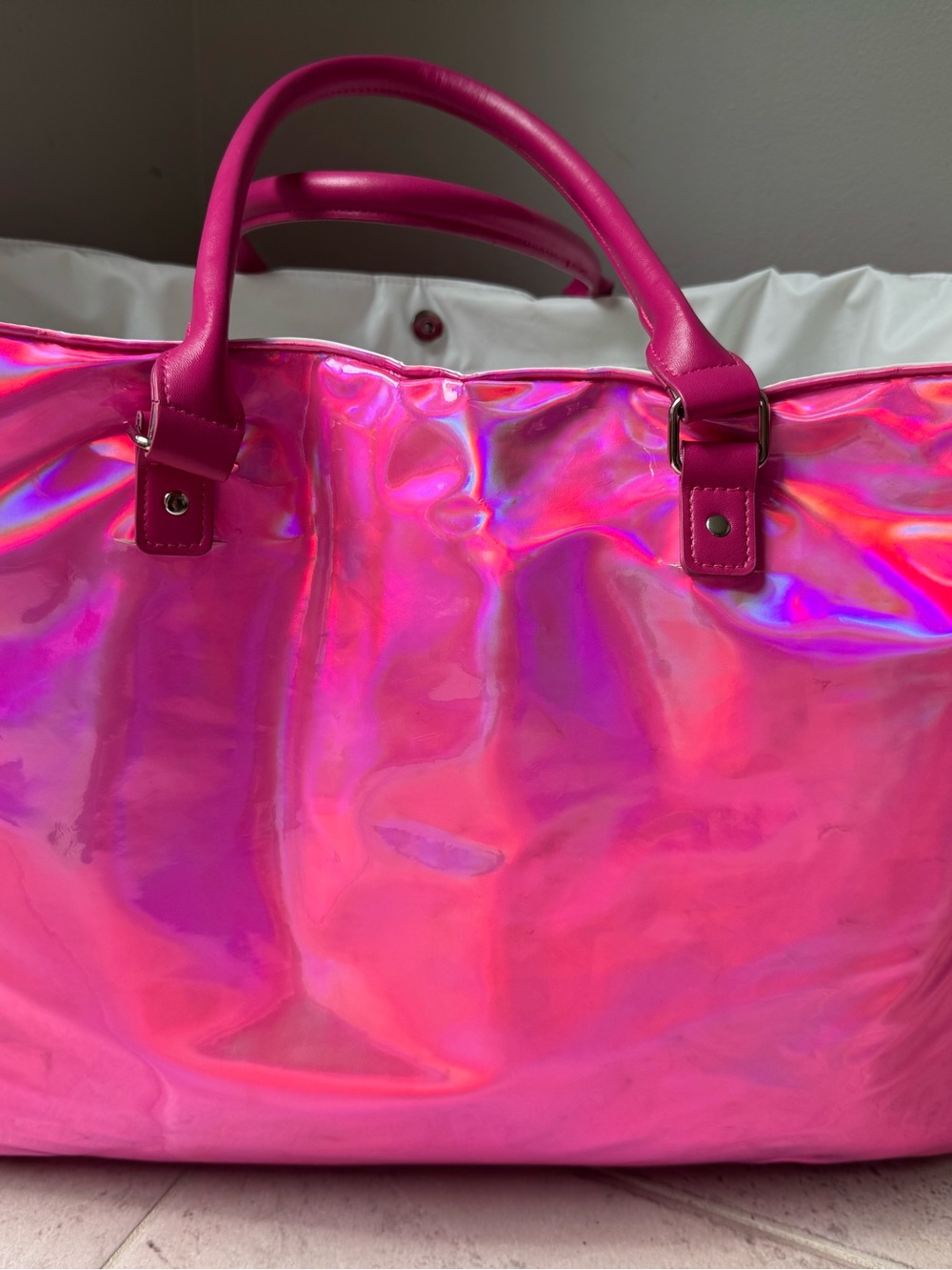 Coolux Tote Cooler Bag - Picture 4 of 7